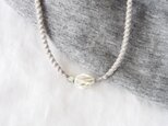 Seed Short Necklace（Beige-gray）の画像