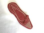 靴りぼん刺繍のペンケースの画像