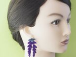 たわわに揺れる 藤の花 ピアス　/ つまみ細工  和  着物 春 紫 結婚式　卒業式　袴の画像