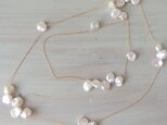 K14GF baroque pearl flower petal long necklaceの画像