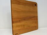 木製 カッティングボード まな板 【 国産ヤマザクラ無垢】 スクエアタイプ　Mサイズの画像