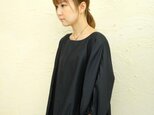 Dumpling blouse/blackの画像