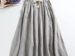 f5315(再販) シンプルで可愛い　ポケット付き　綿麻ストライプスカート グレー
