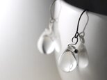 チェコガラスのしずくピアス　無垢