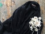 マーガレット姉妹…suMire-bouquet布花コサージュの画像
