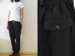 【完成品】【Мサイズ】黒ピンストライプ ハーフリネンストレッチ すらりパンツの画像