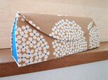 【受注制作】メガネケース(76)北欧カフェオレ色フラワー×ブルー
