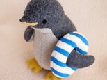 【S様オーダー作品】うきうきペンギンの子の画像