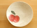 りんごの粉引オーバル皿。の画像