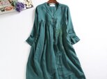 f90214 着るだけで特別　薄手ロングアウター　前ボタンワンピース