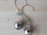 K14GF emerald & tahitian pearl pierceの画像