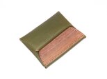 [名入可]木と革のコインケース --- 手に納まるコンパクトサイズ　[グリーン]の画像