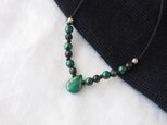 Green×Black Short Necklaceの画像