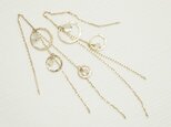 K10 Halo Moon Earringsの画像