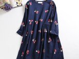 f101807(再販)★感謝価格＋送料無料★数限定　花柄刺繍　綿麻　長袖ワンピース　