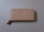 tassel zip long wallet (gray)の画像