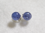 （１点もの）タンザナイトのスタッドピアス（6mm・チタンポスト）