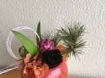 お正月アレンジ★KOMARIレッド【プリザ＋造花】の画像