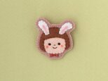 バニーガールちゃんブローチの画像