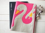 本革　A5白鳥　隠し絵テキスト・手帳カバー