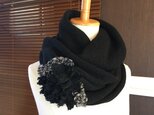 黒いWOOLのフラワースヌードの画像