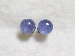 （１点もの）タンザナイトのスタッドピアス（6mm・チタンポスト）