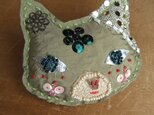 Brooches44 "green cat "の画像