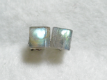 （１点もの）スクエアラブラドライトのスタッドピアス（6mm・チタンポスト）