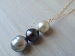 K14GF triple tahitian pearls necklaceの画像