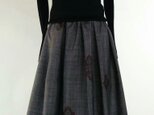 大島紬のリメイクスカートの画像