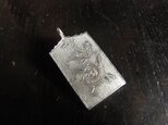 彫金ペンダント バラの花