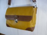 受注生産 山吹色のショルダーバッグ