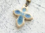 クロスのネックレス angel blueの画像
