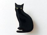 黒猫 オスワリ ブローチの画像