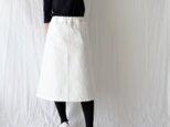 春を迎える♡白い台形スカート♡着回し力♪ホワイトデニムスカート