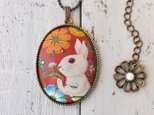 シロウサギ、花のお祭り日の画像