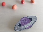 土星刺繍ブローチ(ネイビー)の画像