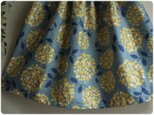 期間限定sale送料無料 サークルフラワー ブルー×イエロー　ギャザースカート 紫陽花の画像