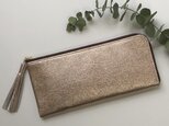 ゴートレザーのスリムな長財布　型押しシャンパンピンクの画像
