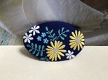 手刺繍バレッタ＊花々の画像