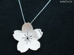 Simply Sakura Pendant (L)：銀９２５桜ペンダントトップ （御影宝飾工房）の画像