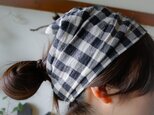 綿麻ブロックチェック柄のヘアターバンの画像