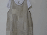 麻：どちらもエプロンドレス
