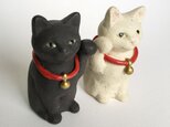 かわいいまねき猫（白と黒）の画像