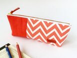 USA生地！赤シェブロン柄のペンケース