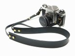 カメラストラップ シンプル 革 一眼レフ ミラーレス用 日本製オイルヌメ革使用 ブラックの画像