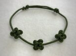 メドゥプ クローバーのシンプルなブレスレット〜スモーキーグリーン〜【送料無料】