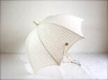 リネン日傘　ギンガムチェックの画像