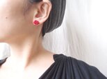 【天然石の刺繍ピアス】red coral mix（S）