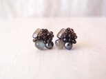 【天然石の刺繍ピアス】labradorite × smokyquartz ラブラドライト・スモーキークォーツ